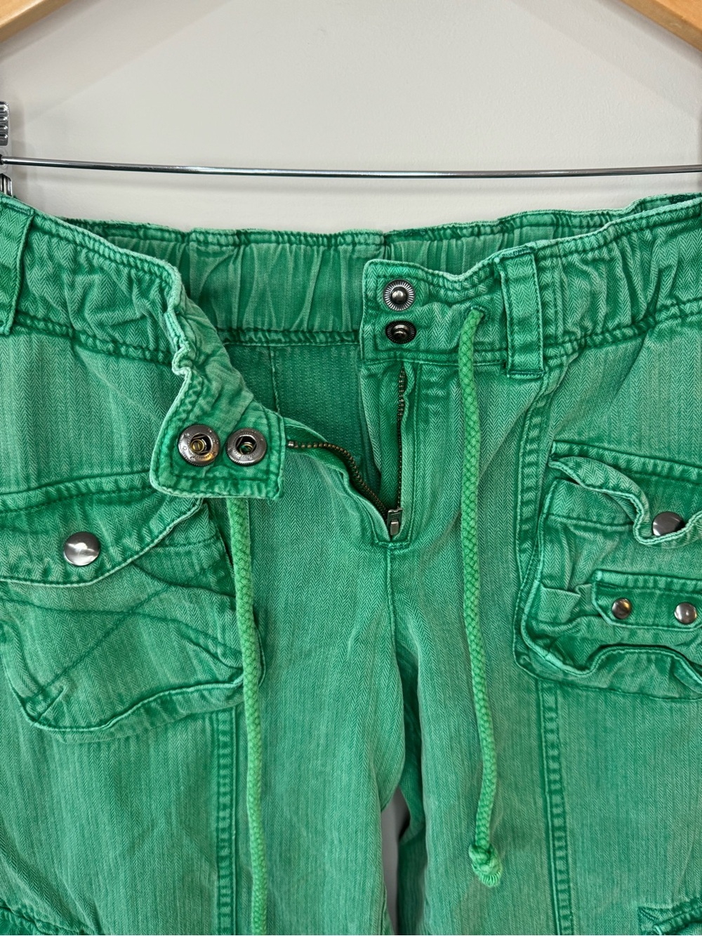 Free People Tahiti Green low Rise Wide Leg Cargo Pocket Pants Size XS - Picture 5 of 14